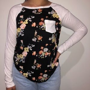 ⭐️⭐️⭐️FLORAL BASEBALL LONG SLEEVE